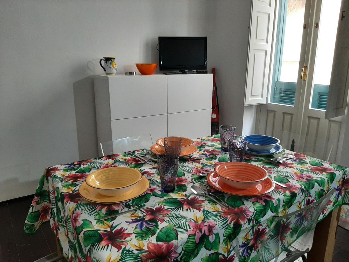 Casa Noa, Il Tuo Appartamento Nel Cuore Di Ortigia Syracuse Exterior photo